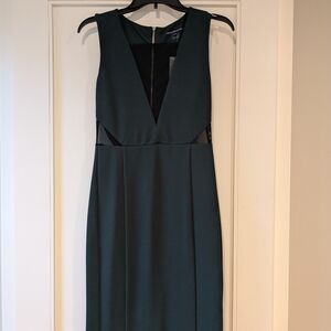 Elegant French Connection Dark Green Sleeveless Dress